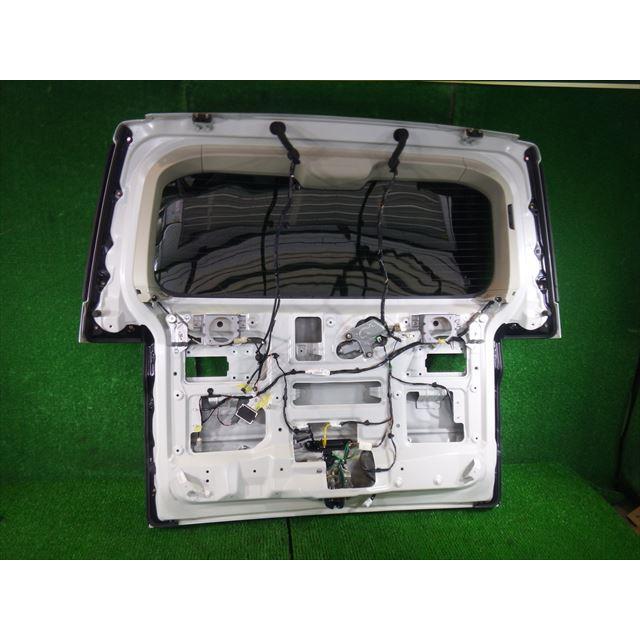 デリカD5 DBA-CV5W バックドア リアゲートASSY カラーNo：W23A19