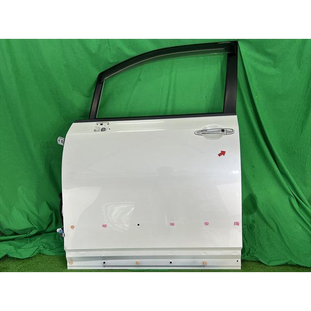 ヴォクシー ZRR75W 左フロントドア ヴォクシー DBA-ZRR70W