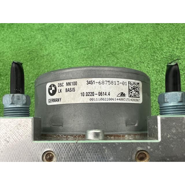 H27年 BMW 1シリーズ DBA-1A16 118i F20 ABSアクチュエーター 