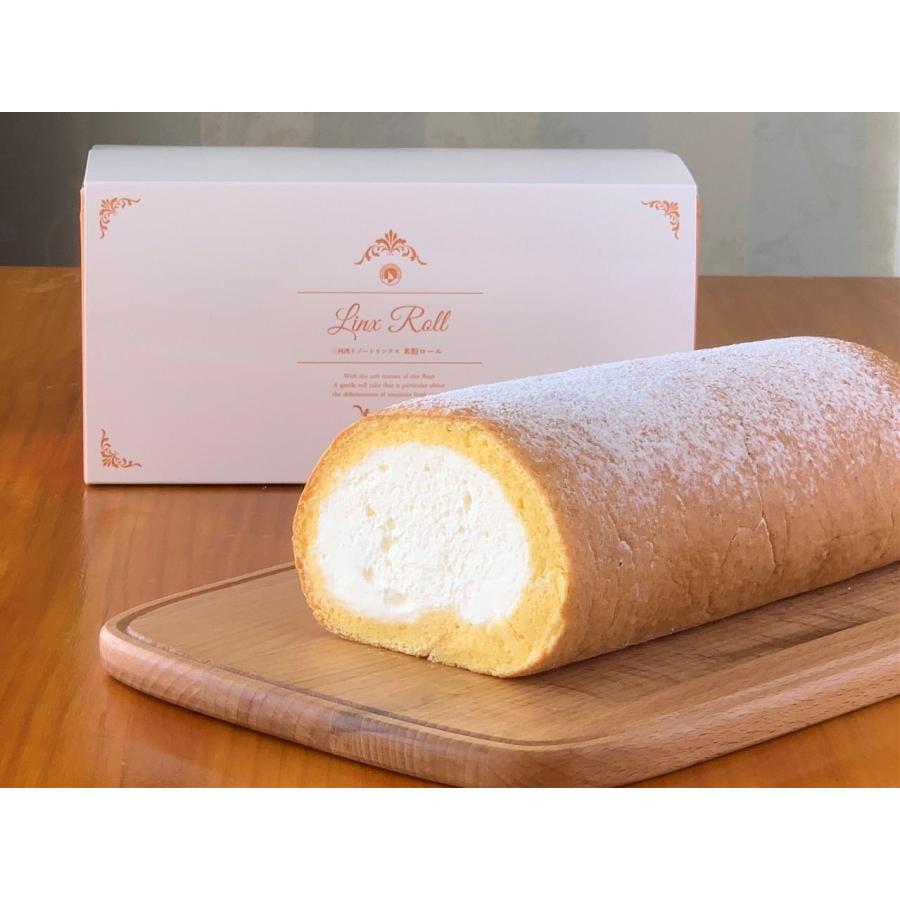 米粉のもっちり生地と北海道生乳のクーリムのコラボレーション！オリジナル日本酒「Q」米粉を使用したロールケーキ《プレーン》 |  | 01