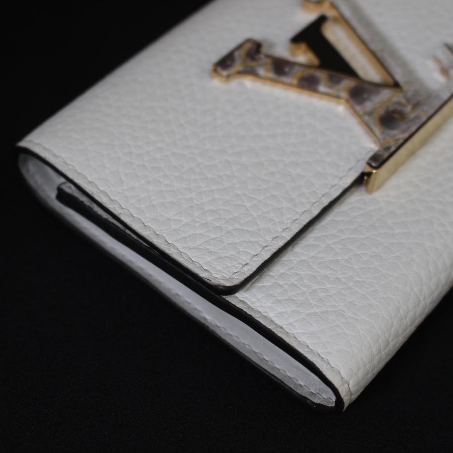 LOUIS VUITTON（ルイ・ヴィトン） 美品 ポルトフォイユカプシーヌ