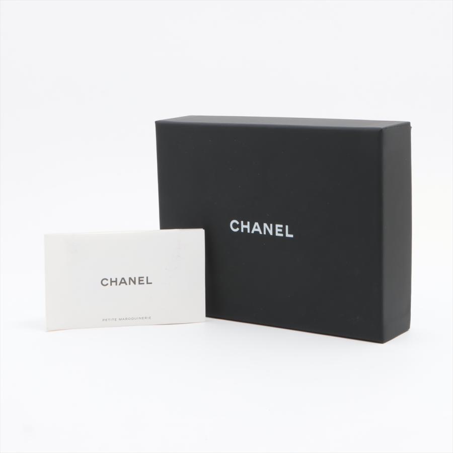CHANEL 19 新作 美品 未使用品 シャネル キャビアスキン マトラッセ