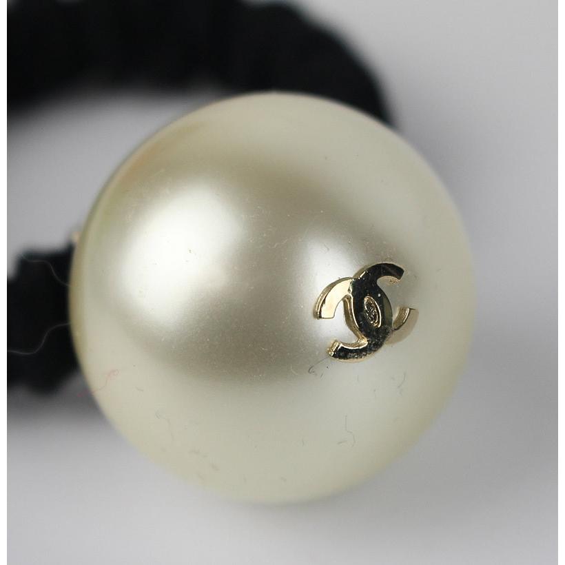 CHANEL（シャネル） ヘアゴム シュシュ パール ココマーク