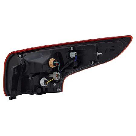For Nissan Rogue Sport/Qashqai Outer Tail Light Assembly 2017 2018 2019 Driver Side | Replacement For NI2804117 | 26555-6MA0Aの画像