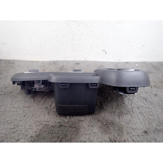 ハスラー 5AA-MR92S エアコンスイッチパネル ZJ3 : RETEX - 通販