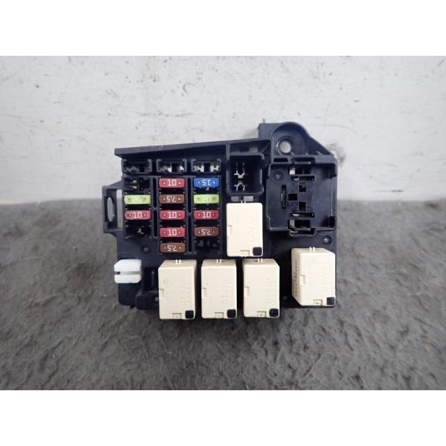 ハイゼット EBD-S211P ヒューズボックス W09 82660-B5030 ハイゼット EBD-S211P ヒューズボックス W09 82660-B5030