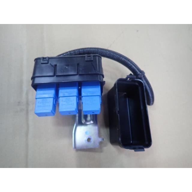 メル71651さん専用 Genuine BMW - 13531719981 - Fuel Rail - (NO LONGER AVAILABLE