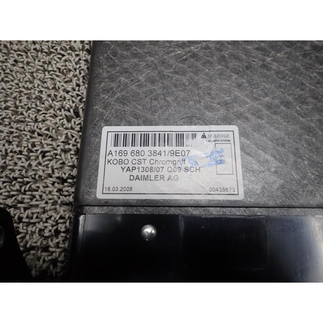 ベンツ Bクラス CBA-245232 Rボード・トノカバー 761 : RETEX - 通販