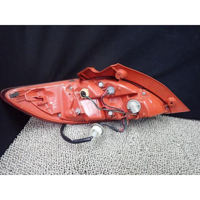デミオ DBA-DEJFS 右テールランプ 40E D07A-51-150A : RETEX - 通販
