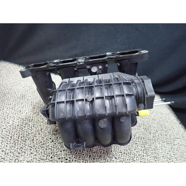 ソリオ DBA-MA15S インテークマニホールド Z7T 13110-73K01