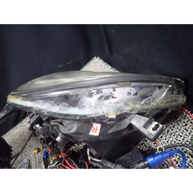 ベンツ SLKクラス GF-170449 右ヘッドランプASSY 586の画像