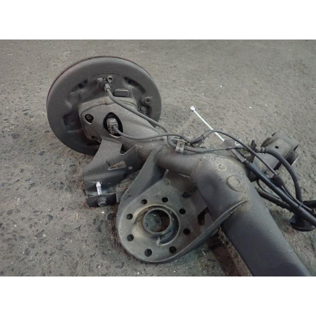 ヴィッツアクスル ヴィッツ DBA-NSP130 リアアクスルビームASSY 1F7 42101-52192 : RETEX