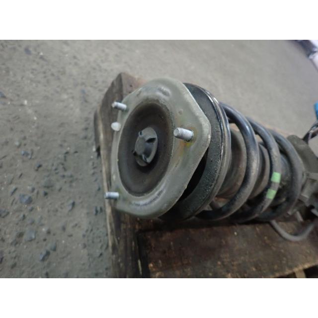 BMW ミニ CBA-SU16 右フロントストラットASSY 851  31316782208の画像