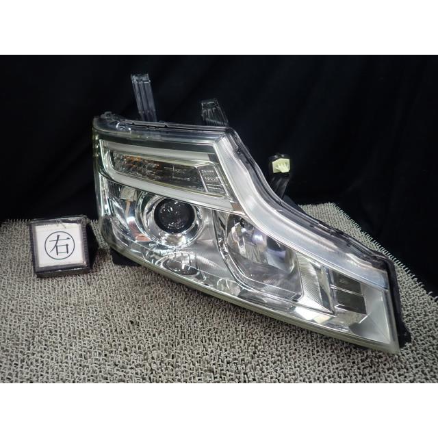 ステップワゴン DBA-RK5 右ライト ヘッドランプ NH624P コイト 100 