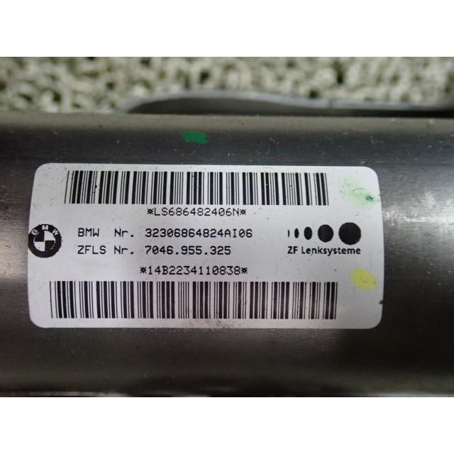 BMW ミニ DBA-XM20 ステアリングコラム B70  32306864824の画像