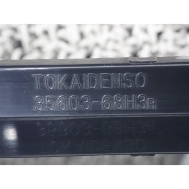 ※確認用※ エブリイワゴン エブリィ ABA-DA64W 右テールランプ ZED 35650-68H30