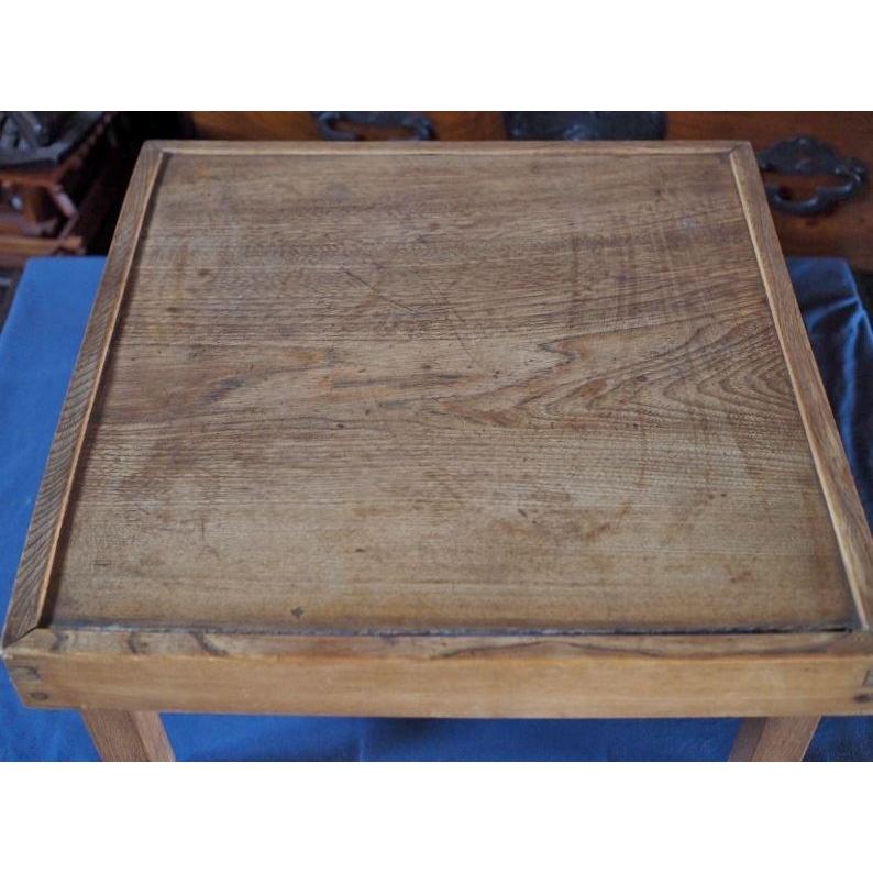 綺麗な小型折り畳みローテーブル 昭和中期 古録展 送料別 Dサイズ 中古