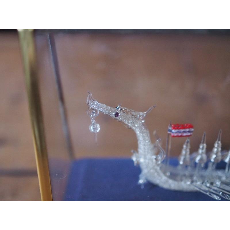 綺麗なガラス細工 タイ 古録展 送料別 Aサイズ 中古 品番H11203 : 古録