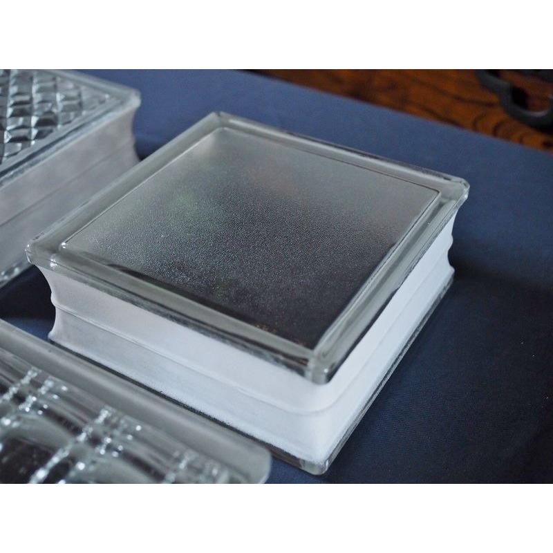 昭和レトロな雰囲気のガラスブロック4種セット 古録展 送料別 Dサイズ