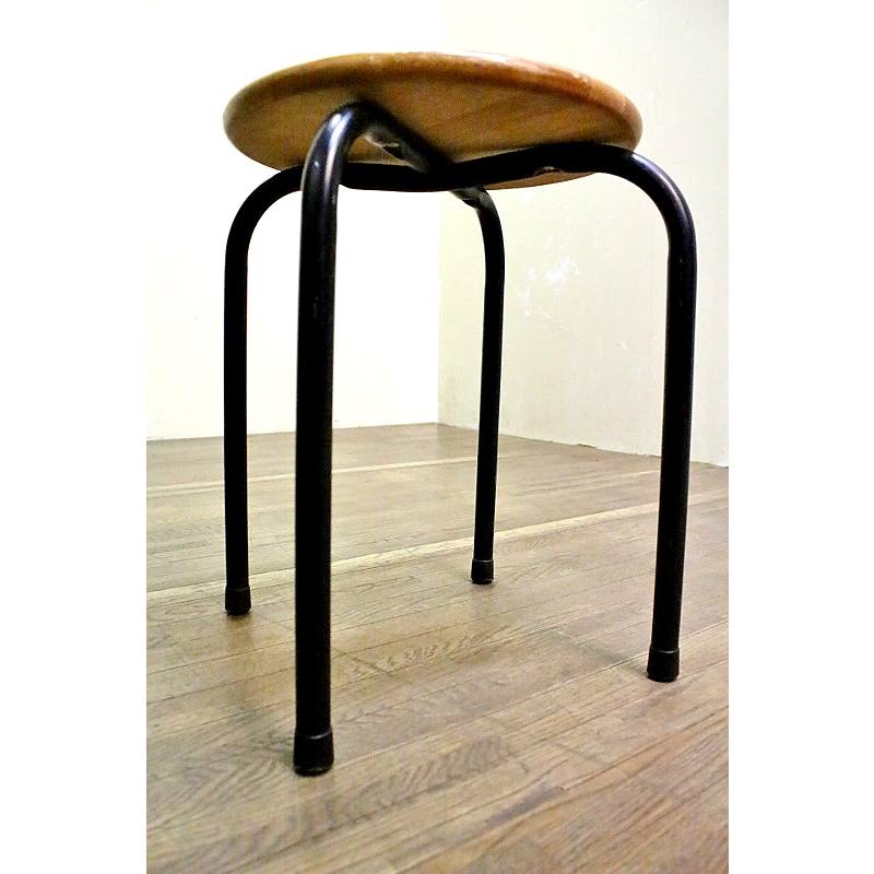 鉄脚木製座面の丸椅子 昭和後期 14脚在庫 店舗什器にどうぞ 古録展