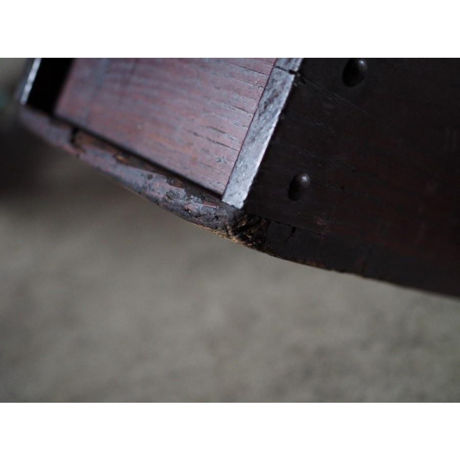 重厚感ある明治時代の貯金箱 アンティーク銭函 100年モノ 古録展