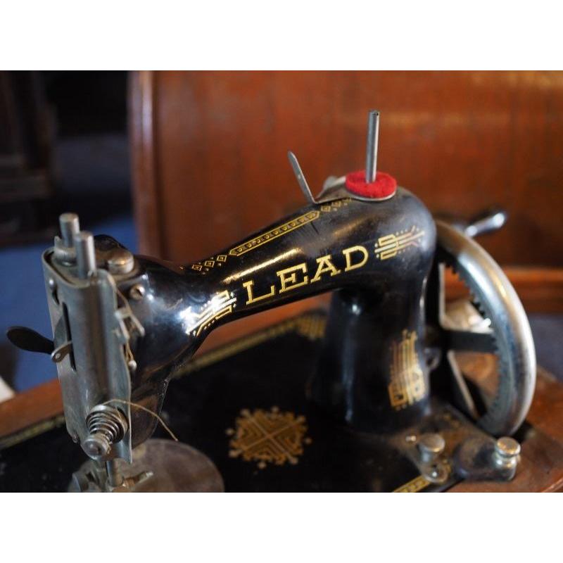 LEAD 手回し卓上ミシン 実働 昭和初期 古録展 送料別 Dサイズ 中古 