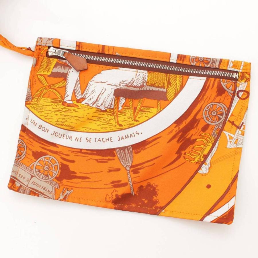 HERMES エルメスシルキーシティMM オムニバスと白い貴婦人のゲーム