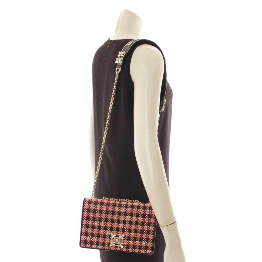 Roger Vivier 【ロジェヴィヴィエ】Roger Vivier ミスヴィヴィエ Roger Vivier 【ロジェヴィヴィエ】Roger Vivier ミスヴィヴィエ