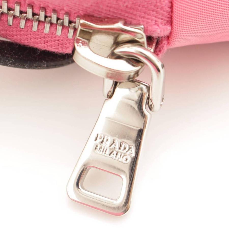 PRADA 【プラダ】Prada 20SS ストラップ付 ナイロンポーチ PRADA 【プラダ】Prada 20SS ストラップ付 ナイロンポーチ