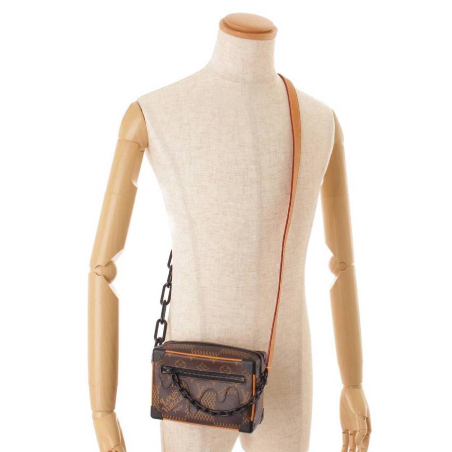 LOUIS VUITTON Louis Vuitton NIGOコラボ ミニソフトトランク LOUIS VUITTON Louis Vuitton NIGOコラボ ミニソフトトランク