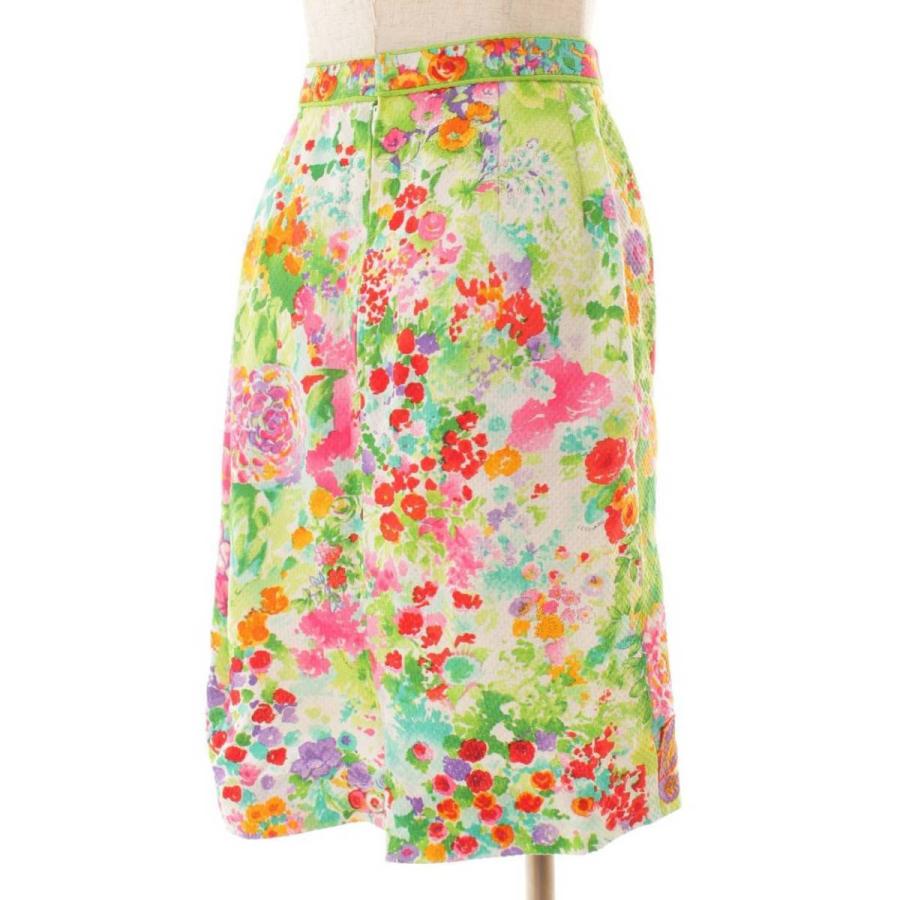 LEONARD 肩パッド付 総花柄 ノーカラー ジャケット スカート  