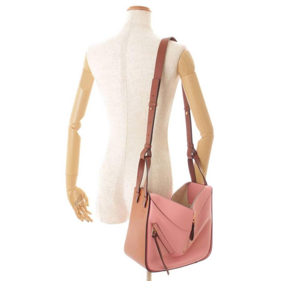 LOEWE 【ロエベ】Loewe ハンモック スモール ショルダーバッグ 387.30  