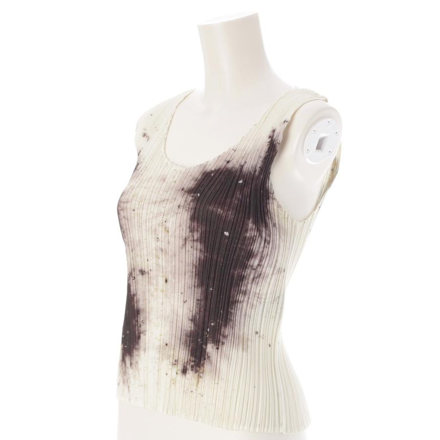 プリーツプリーズ イッセイミヤケ CAI GUO QIANG 蔡國強 ドラゴン ノースリーブ トップス PP97-JK071 ホワイト系 3【中古】 プリーツプリーズ イッセイミヤケ CAI GUO QIANG 蔡國強 ドラゴン