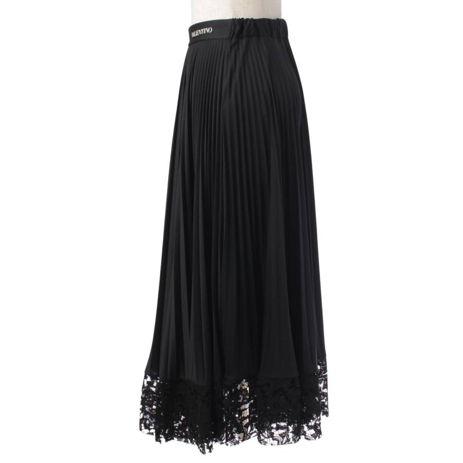 Valentino(ヴァレンティノ) 黒 フリル ロング スカート 中古】レッド  