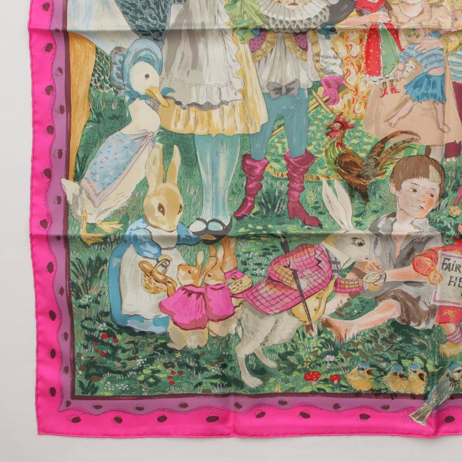 HERMES 【エルメス】Hermes カレ90 シルクスカーフ FAIRYTALES HERMES 【エルメス】Hermes カレ90 シルクスカーフ FAIRYTALES