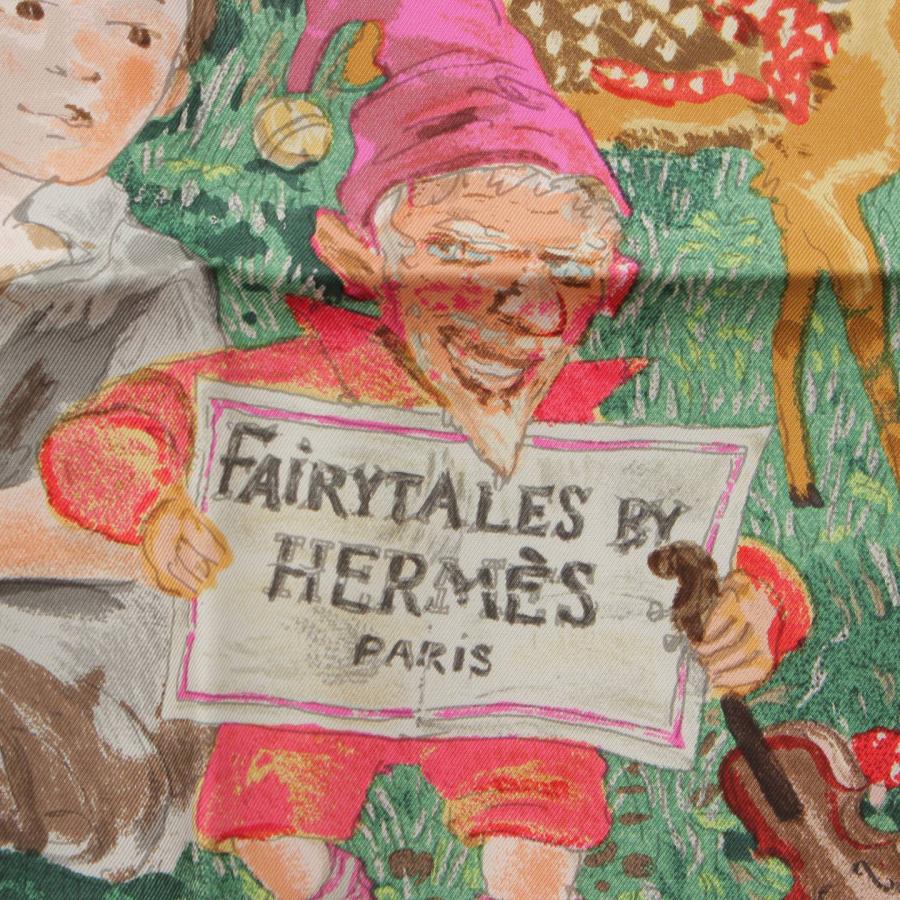 HERMES 【エルメス】Hermes カレ90 シルクスカーフ FAIRYTALES HERMES 【エルメス】Hermes カレ90 シルクスカーフ FAIRYTALES