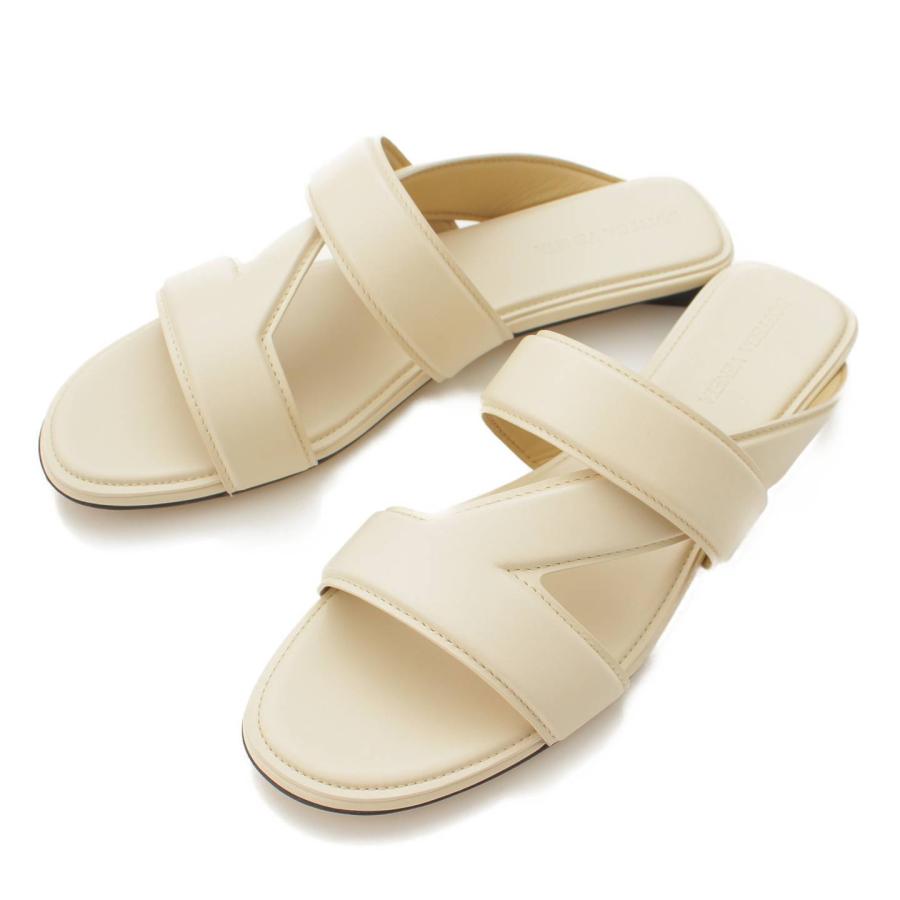 ボッテガ ヴェネタ】Bottega Veneta シーソルト トライアングルヒール 