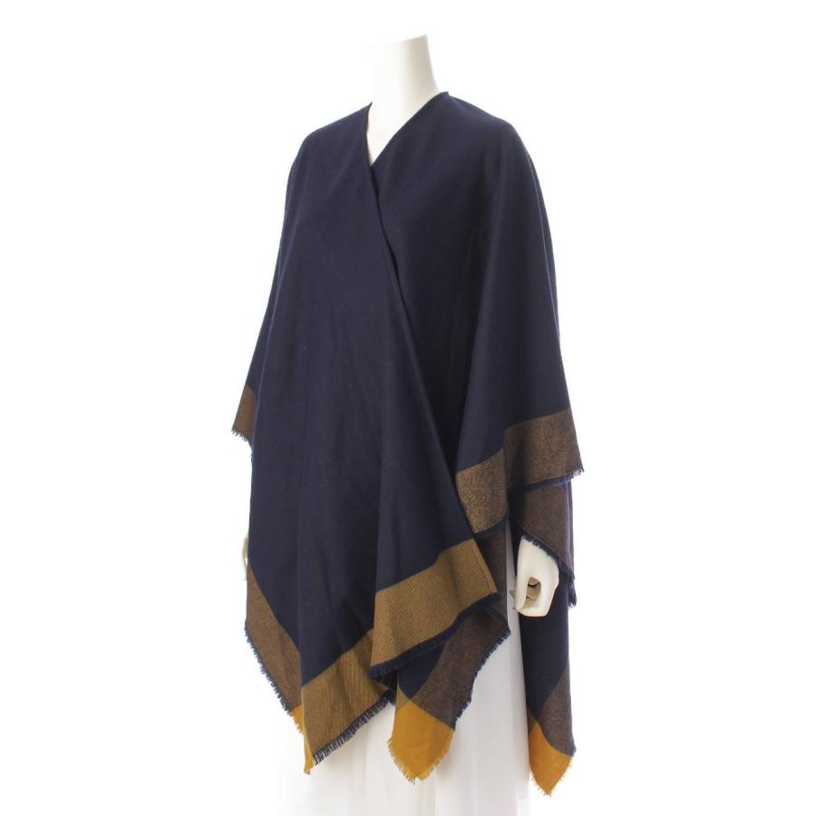 Johnstons of Elgin 【ジョンストンズ】Johnstons ウール ケープ型  