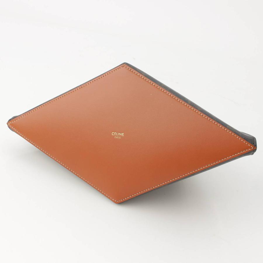 CELINE 【セリーヌ】Celine 22年 トリオンフ ピラミッド チェーン  