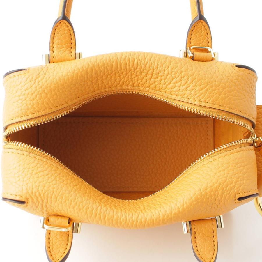 DELVAUX 【デルヴォー】Delvaux クールボックス ナノ トリヨンレザー 