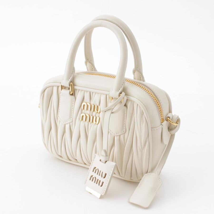miu 【ミュウミュウ】Miu Miu 23年 マテラッセ レザー miu 【ミュウミュウ】Miu Miu 23年 マテラッセ レザー