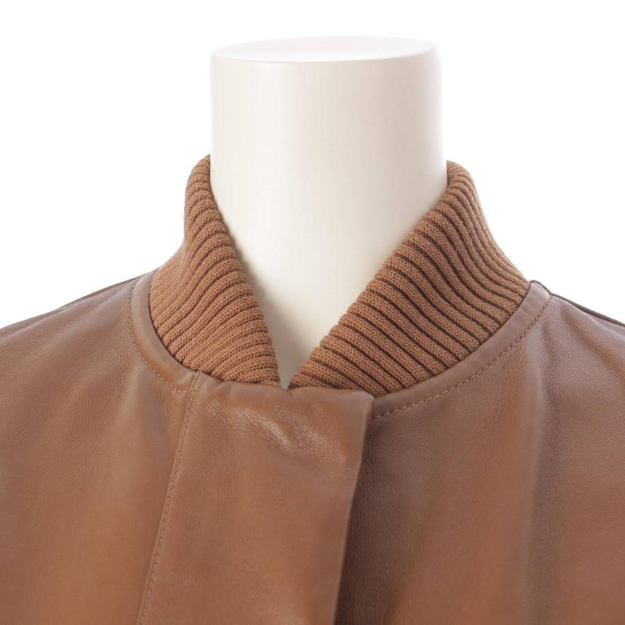 Max Mara 【マックスマーラ】Max mara 22SS ジップアップ ナッパ Max Mara 【マックスマーラ】Max mara 22SS ジップアップ ナッパ