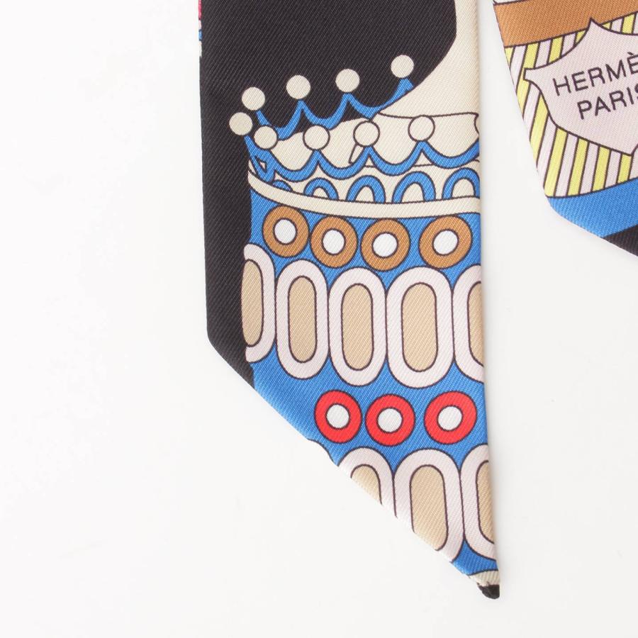 希少『新品』HERMÈS パティスリーフランセーズ❣️シルクチャーム付きレア品 新品❣️HERMÈS パティスリーフランセーズ❣️シルク❣️チャーム付き