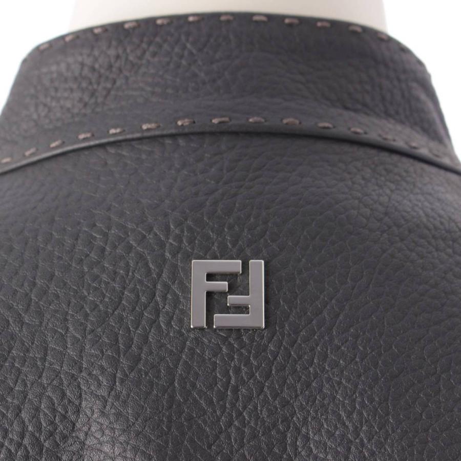 FENDI フェンディ 23年 レザー セレリアステッチ シングル FENDI フェンディ 23年 レザー セレリアステッチ シングル