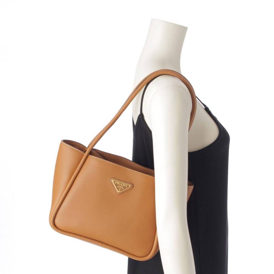 PRADA 【プラダ】Prada トライアングルロゴ ソフトグレインレザー ミニ  