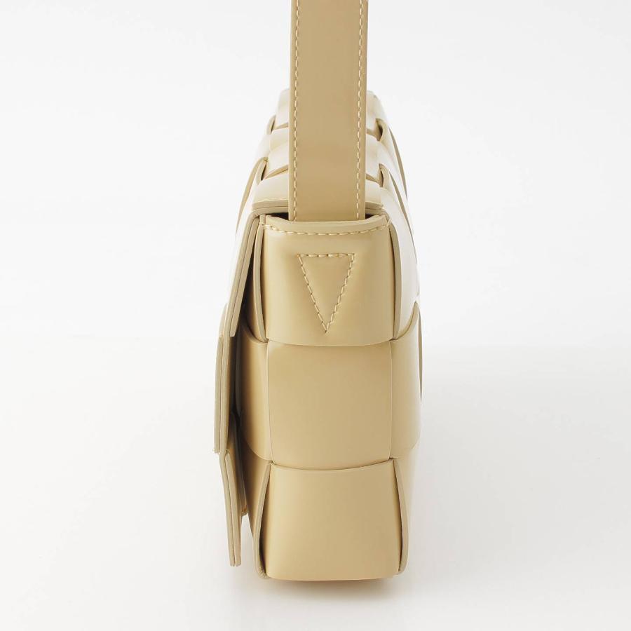 【最終価格】【新品】ボッテガヴェネタ ベージュイントレチャート ロングブーツ 最終価格】【新品】ボッテガヴェネタ ベージュイントレチャート ロング