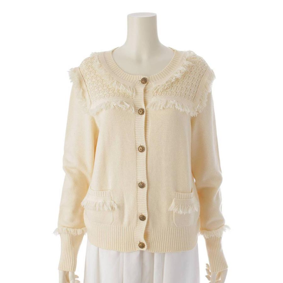 CHANEL - 【シャネル】Chanel　ロゴ スターボタン 星 フリンジ カシミヤ ニット カーディガン P49690 ベージュ 38 【中古】【鑑定済・正規品保証】214530 CHANEL 【シャネル】Chanel ロゴ スターボタン 星 フリンジ