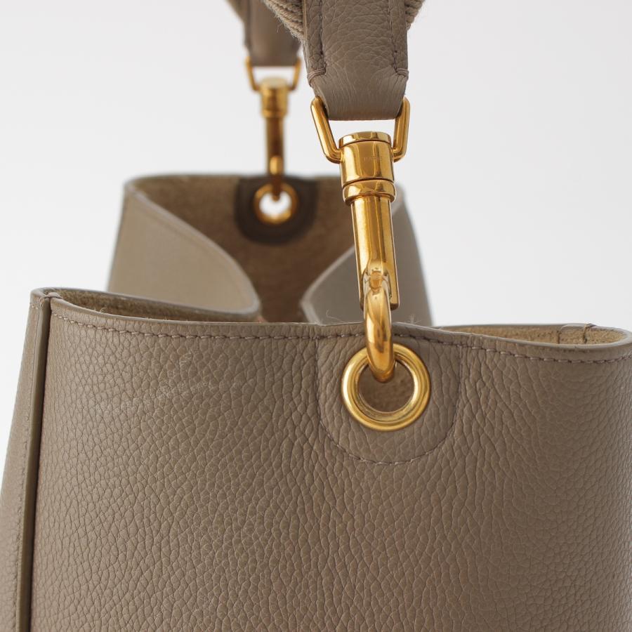 CELINE セリーヌ サングル スモール バケットバッグ カーフスキン 