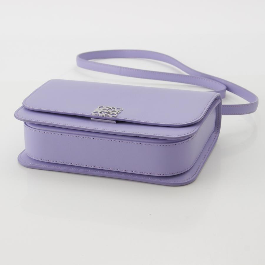 LOEWE（ロエベ） ゴヤバッグ ミディアム レザー アナグラム ショルダー