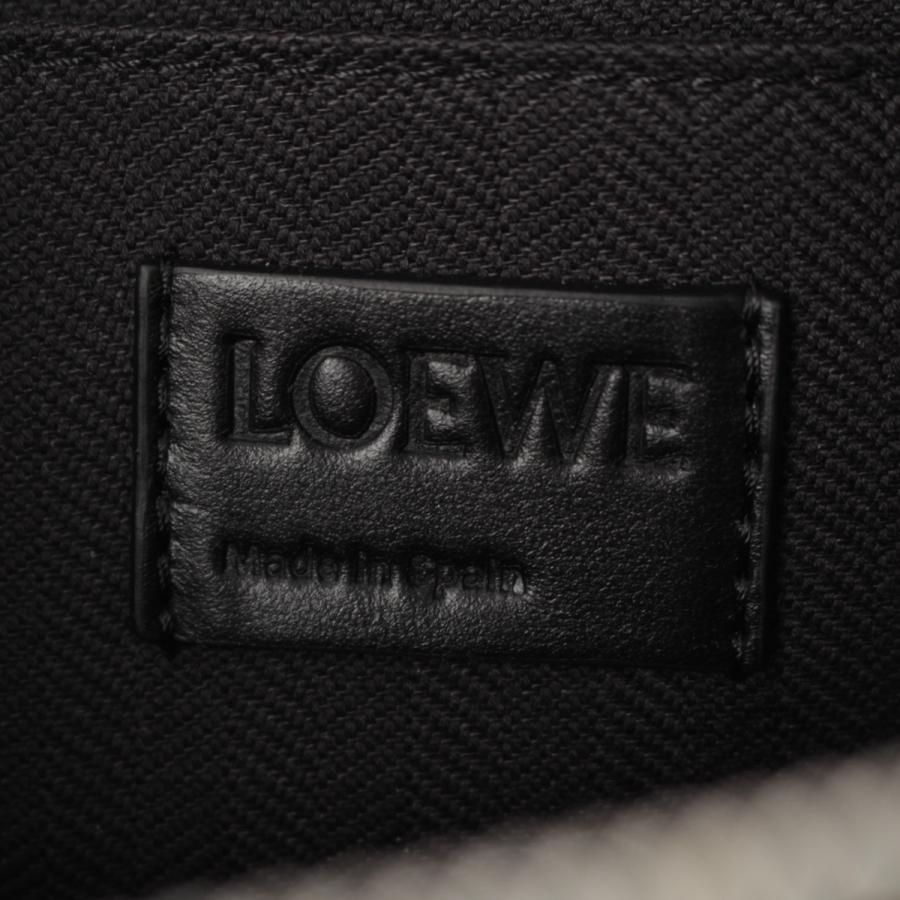 LOEWE ロエベ 24SS パズルフォルド ウォッシュバッグ レザー クラッチ 